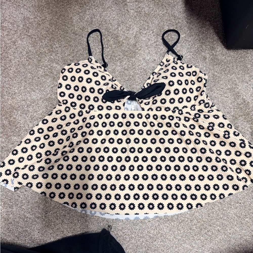 BNWOT Salt + Cove Black and Cream Floral Swim Top